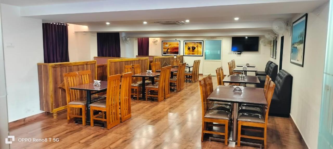 Hotel Radhma Residency 우두피 외부 사진