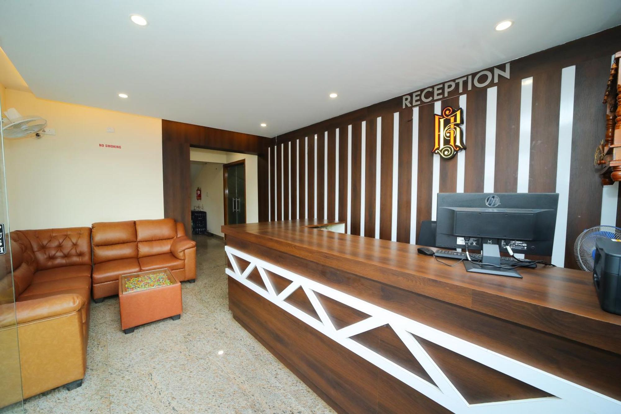 Hotel Radhma Residency 우두피 외부 사진