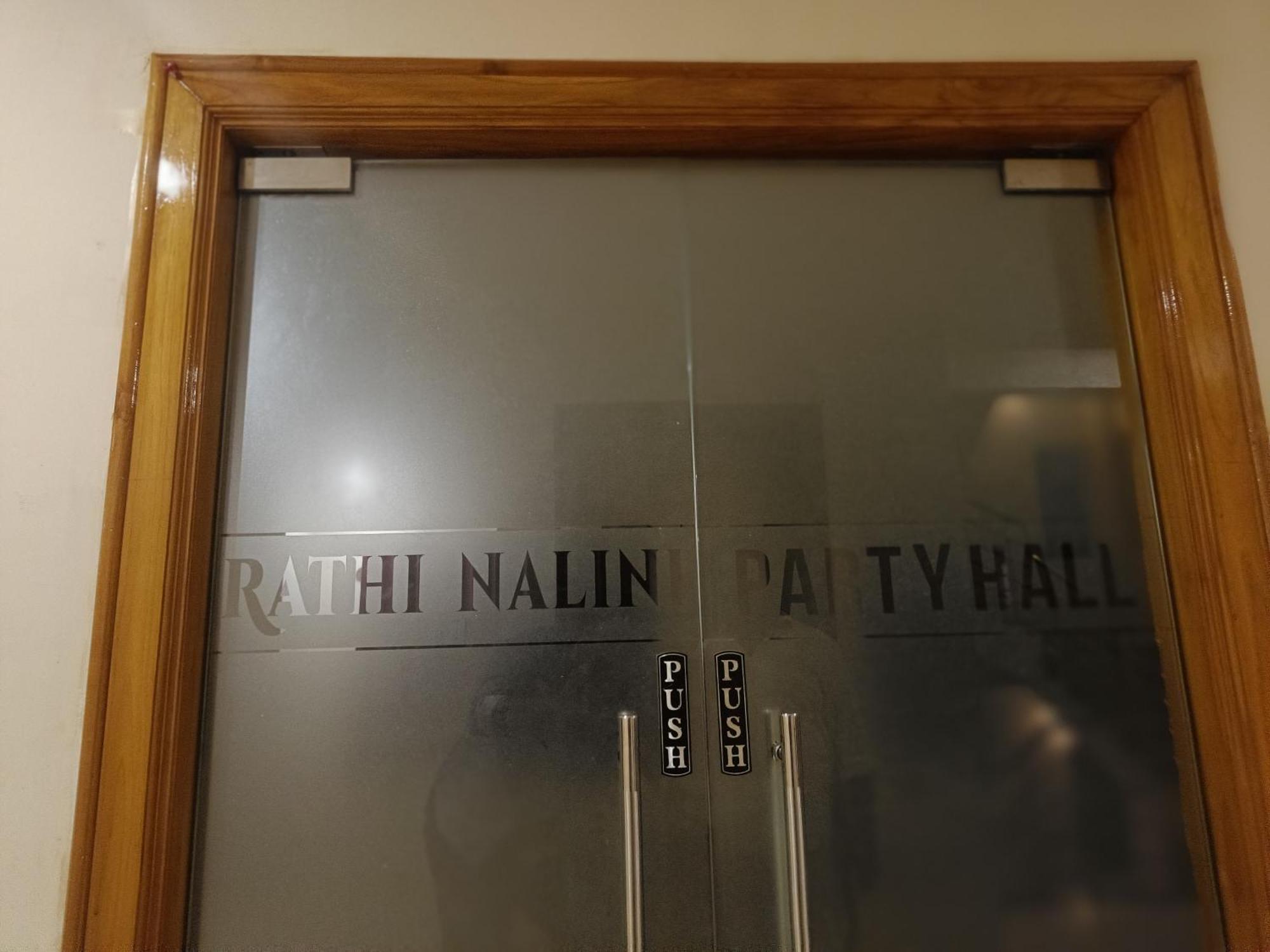 Hotel Radhma Residency 우두피 외부 사진