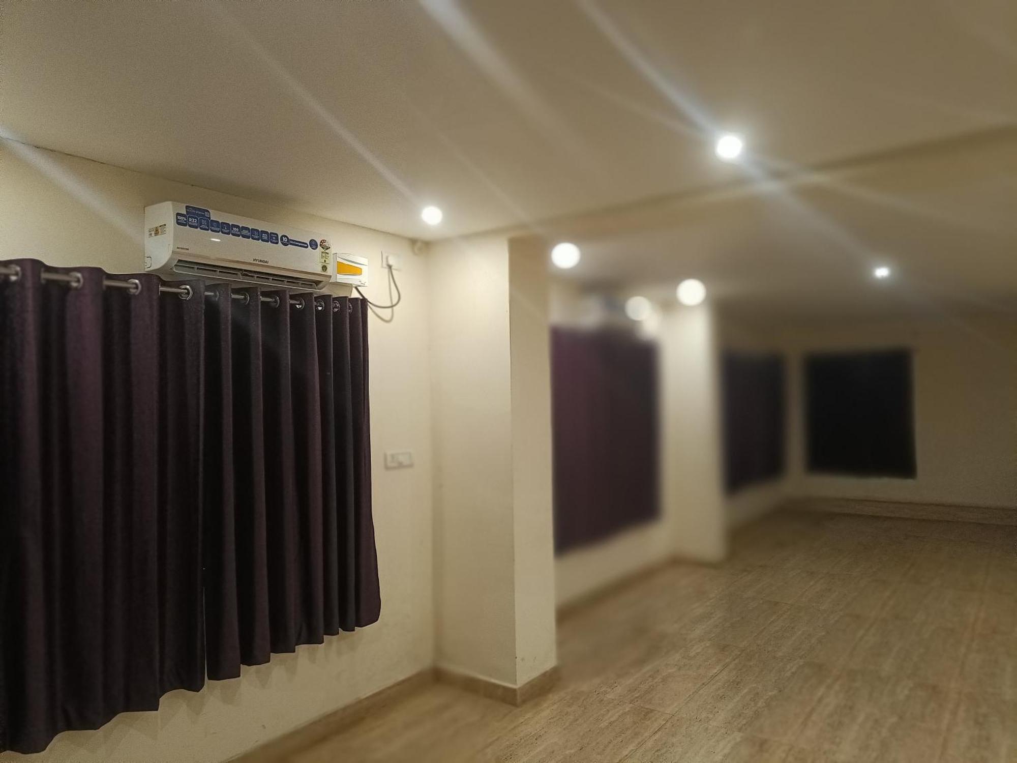 Hotel Radhma Residency 우두피 외부 사진