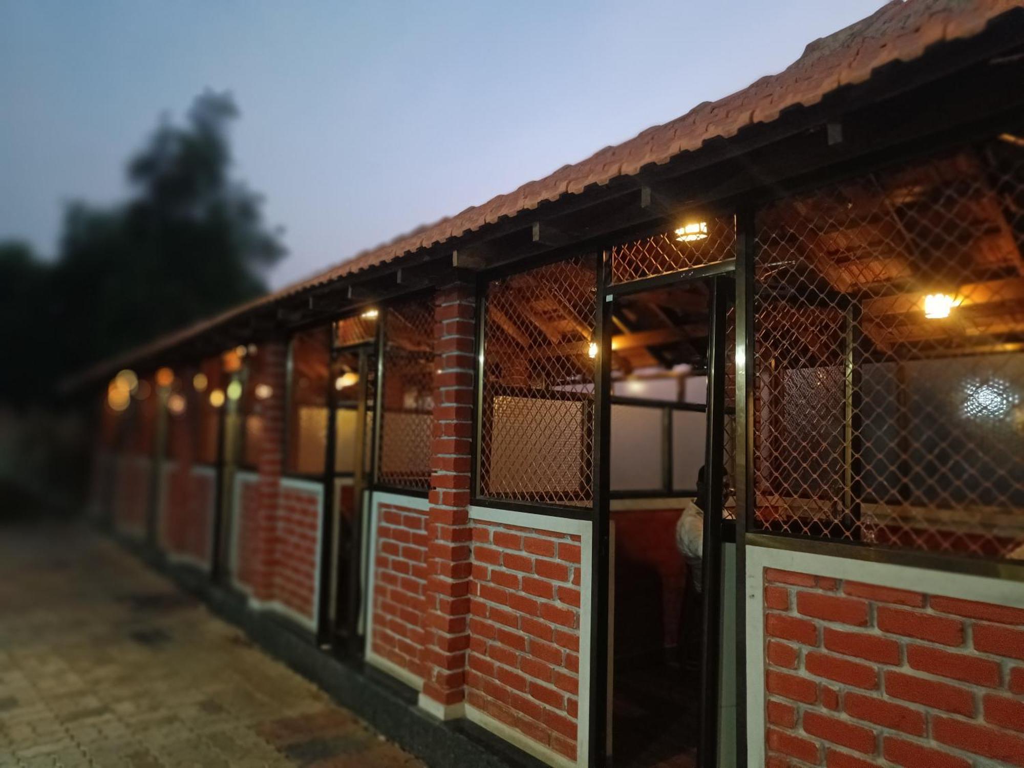 Hotel Radhma Residency 우두피 외부 사진