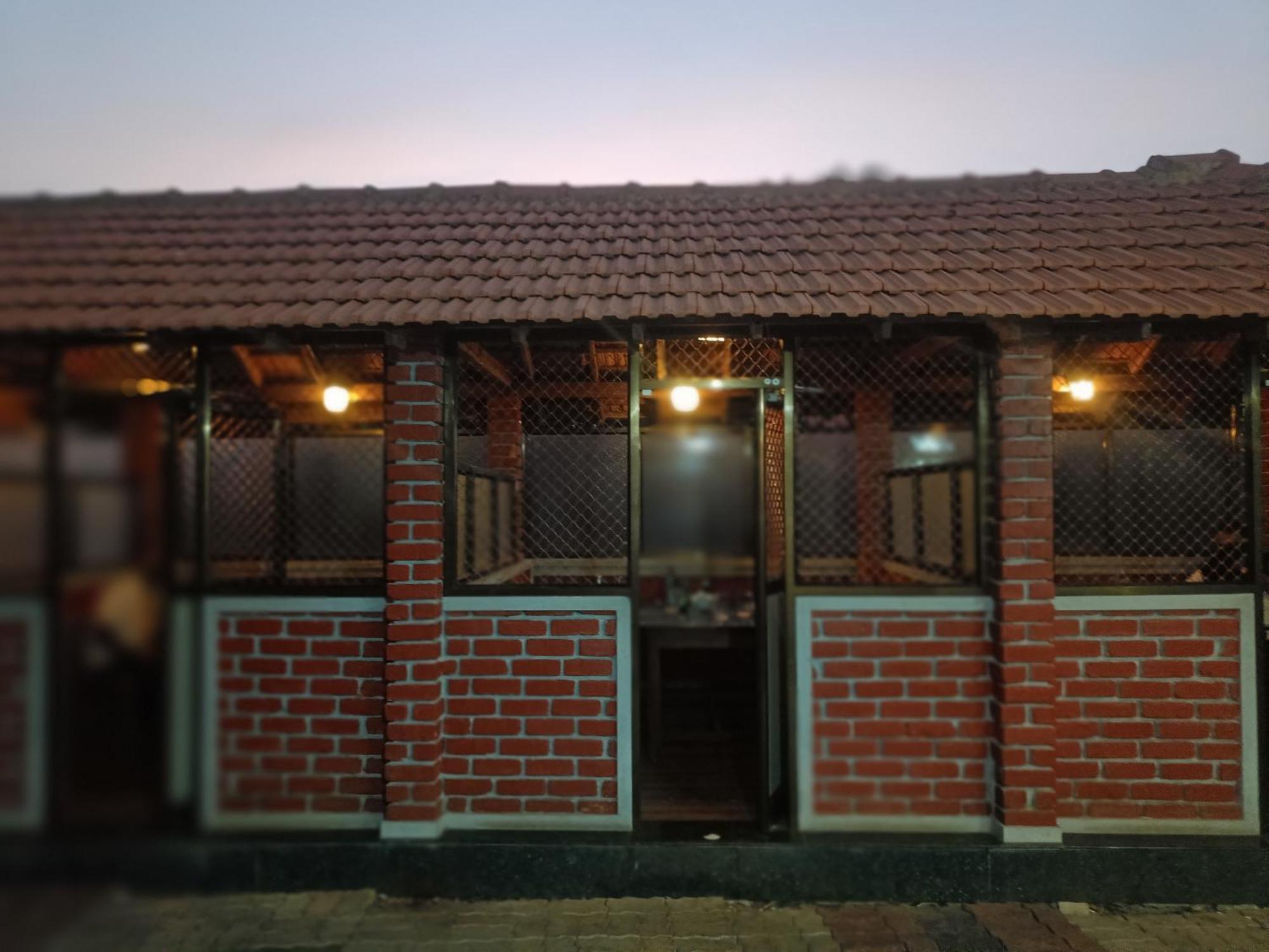 Hotel Radhma Residency 우두피 외부 사진